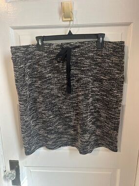 LOFT Black and White Knit Mini Skirt with Drawstring